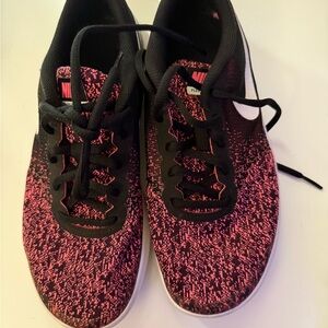 Nike kids Black and Pink Running Shoes